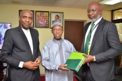 DG NIALS Prof. M T Ladan today ( Thursday 2 Feb. 2023) received chairpersons of the NBA Abuja unity Bar & Gwagwalada Branches on a courtesy visit for possible collaboration on capacity building of members especially Young lawyers.
